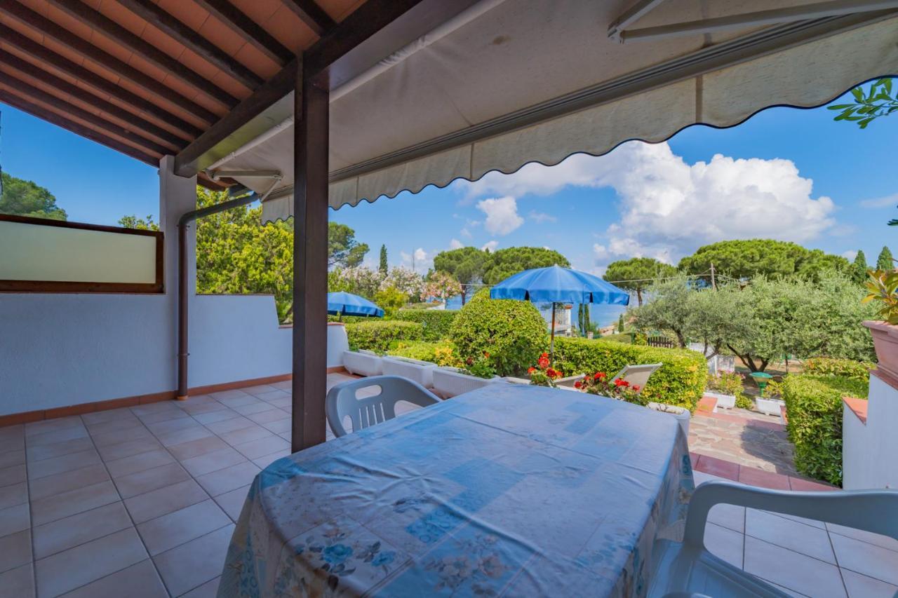 Residence Baia Delle Grazie Casa Morcone Luaran gambar