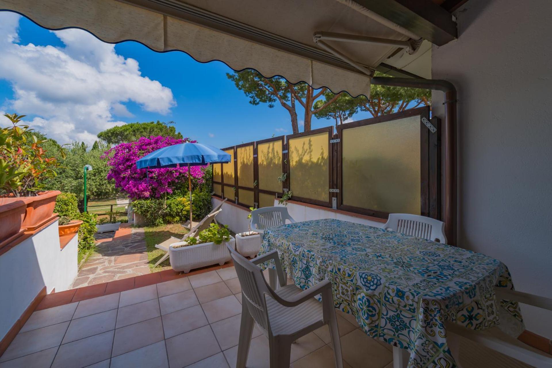 Residence Baia Delle Grazie Casa Morcone Luaran gambar