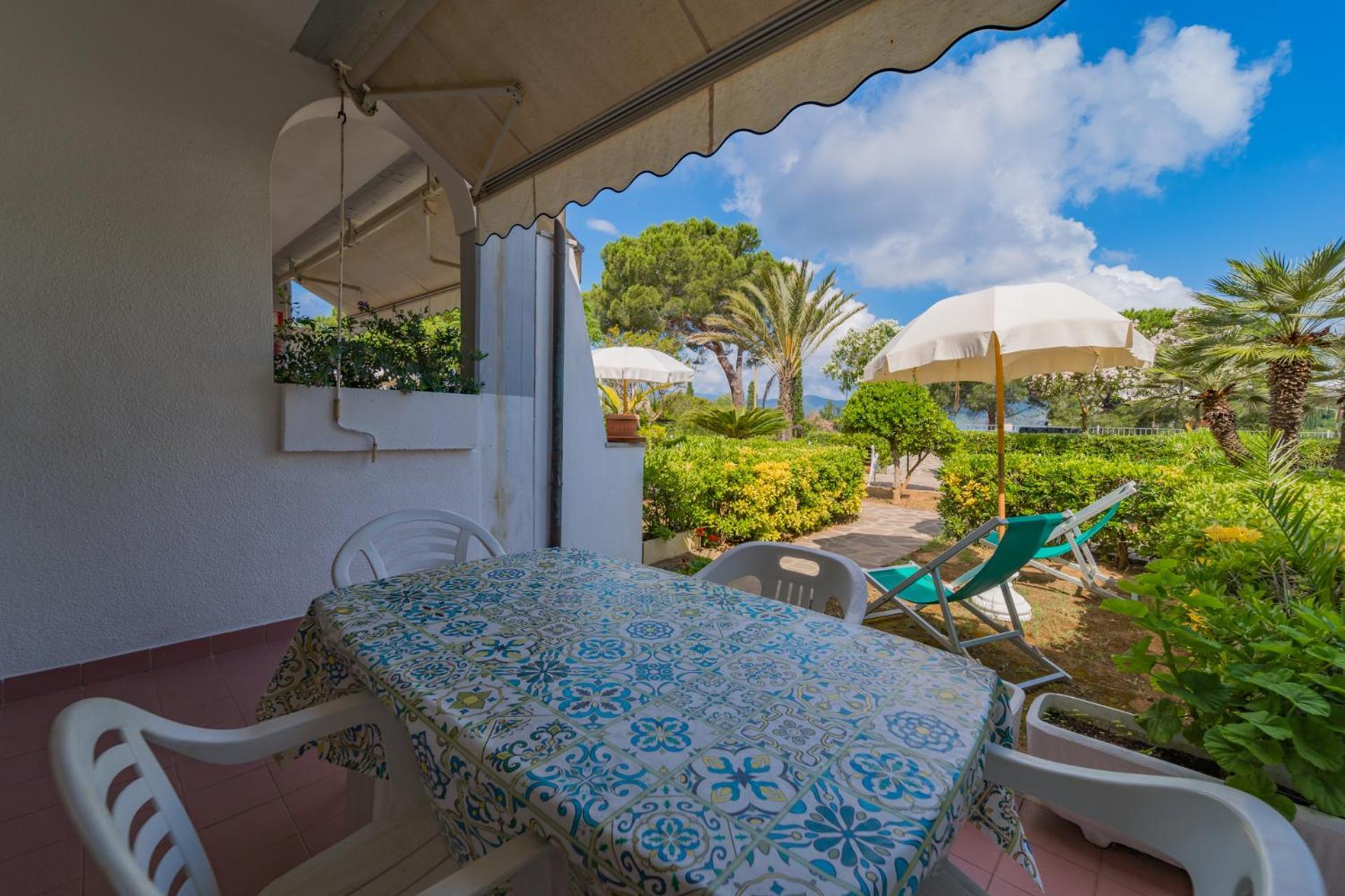 Residence Baia Delle Grazie Casa Morcone Luaran gambar