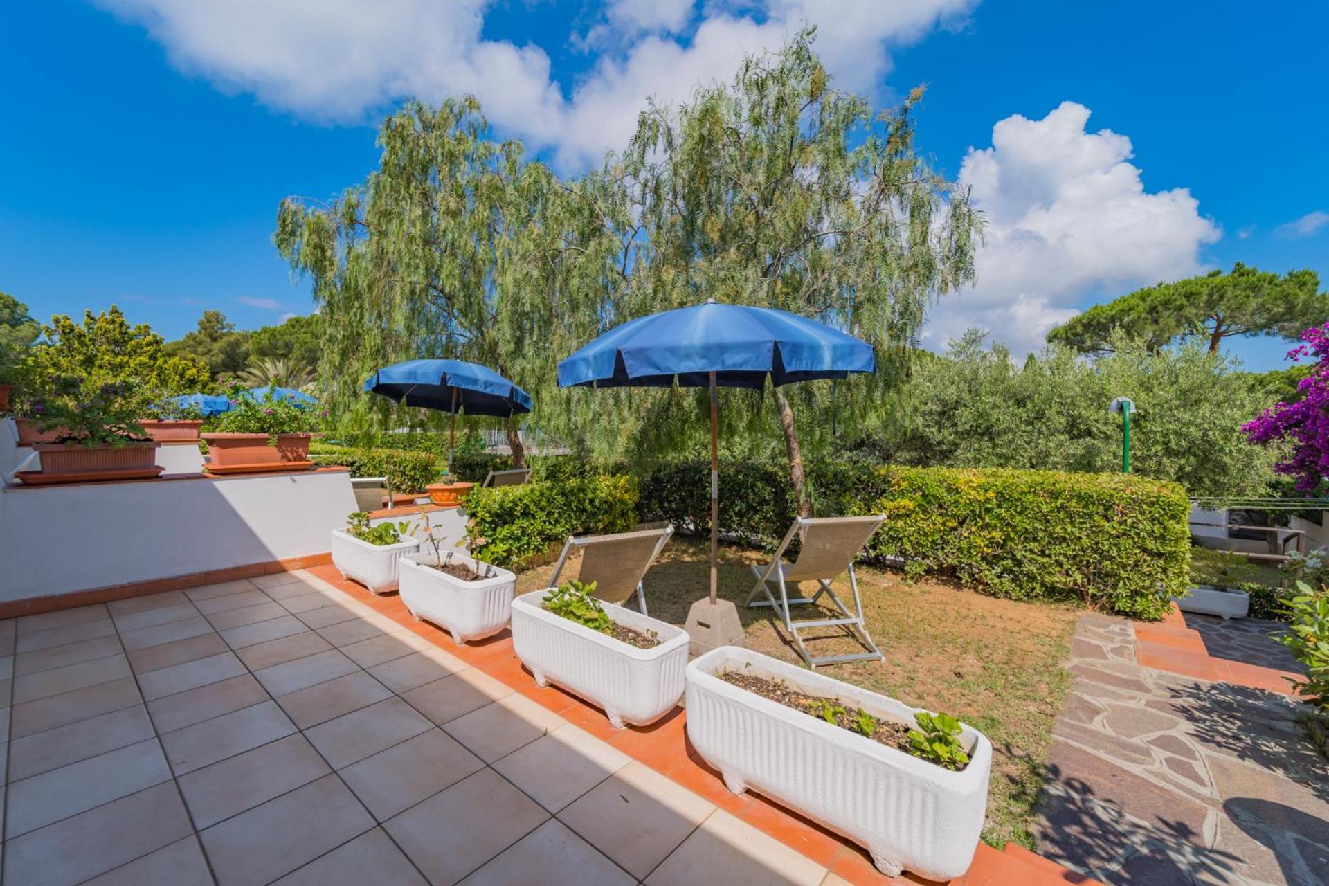 Residence Baia Delle Grazie Casa Morcone Luaran gambar